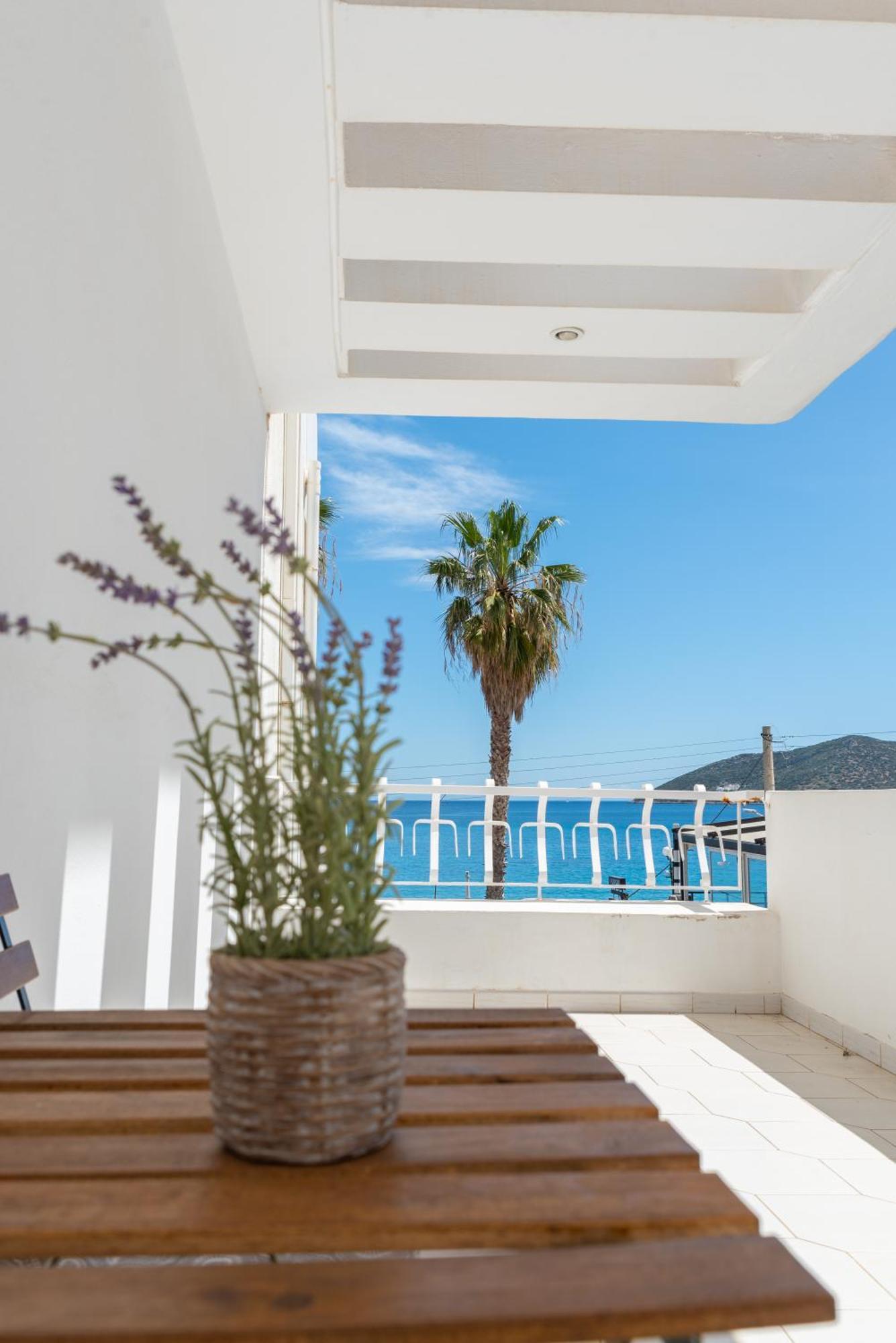 Ferienwohnung Bluehouse Pórto Ráfti Exterior foto
